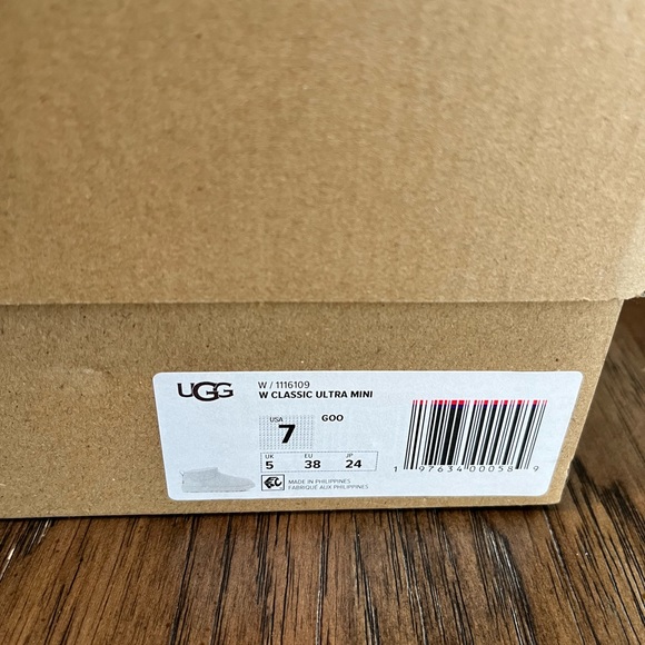 Ugg Ultra Mini Goose - Picture 6 of 9